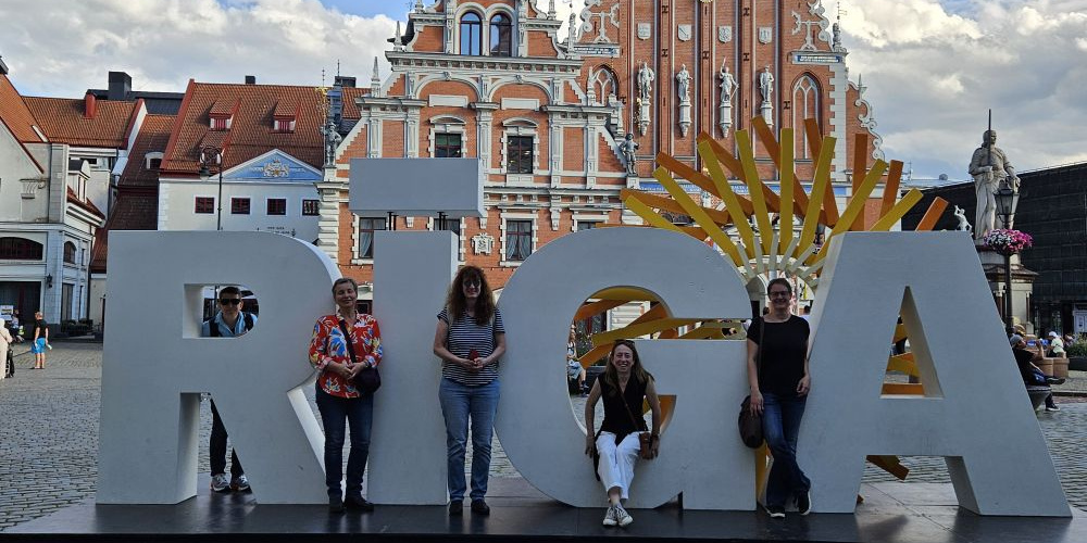 Gruppe aus Darmstadt in der Altstadt von Riga