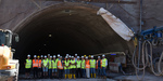 Teilnehmende vor dem Nordportal Tunnel Berkersklamm (Bauzeitlicher Name: Hortense-Tunnel)