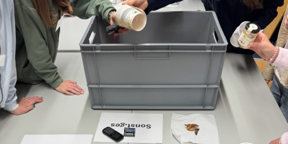 Vorwissen testen beim Müllsortieren